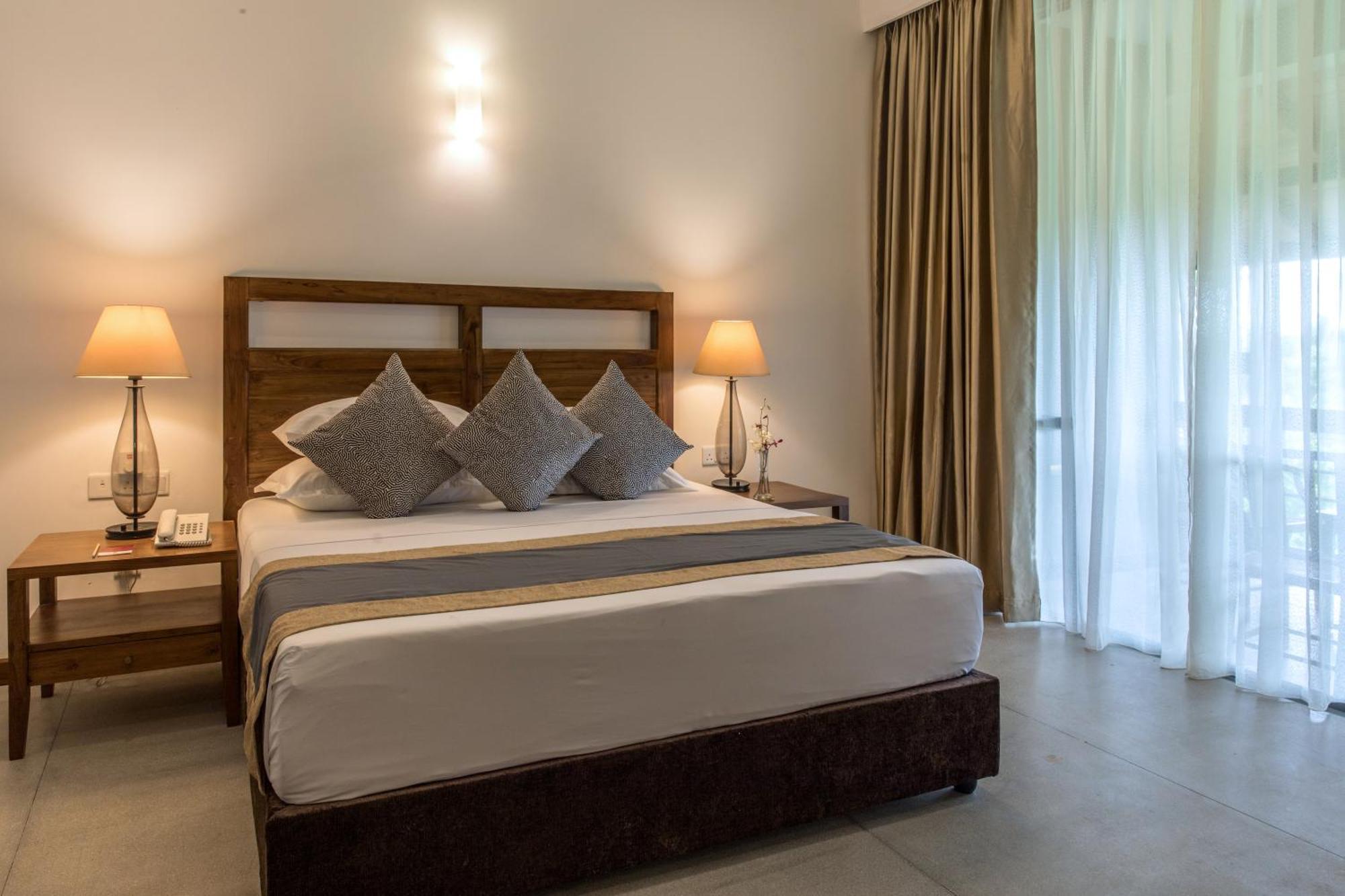Hotel Earls Rajarata à Anurâdhapura Chambre photo