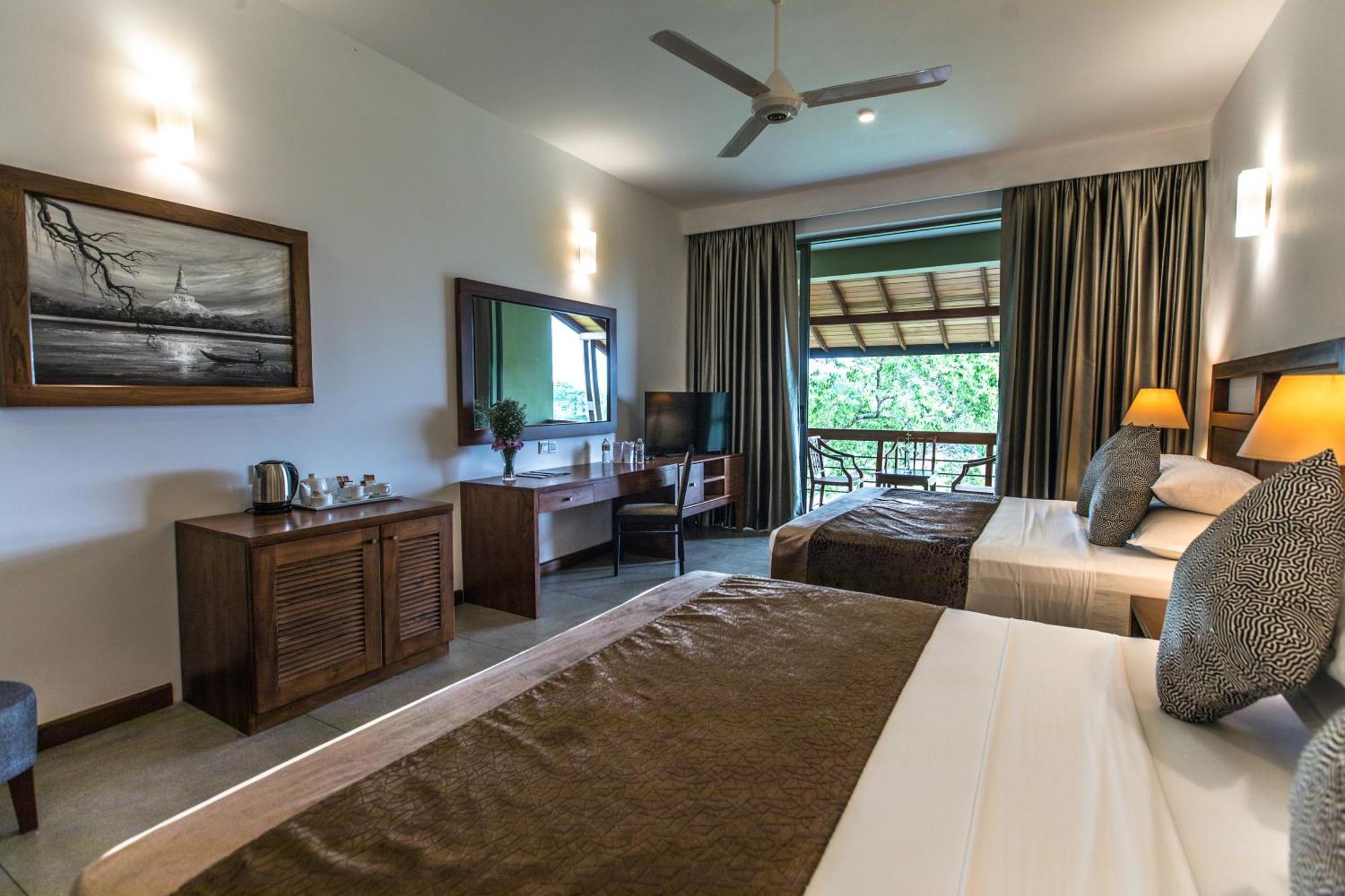 Hotel Earls Rajarata à Anurâdhapura Chambre photo
